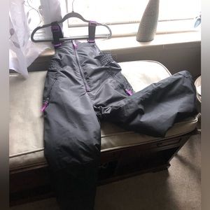 Champion girls bib snow pants ☃️❄️
